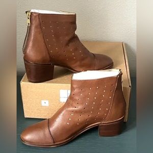 Journee Collection Women's Ulima Booties Boots Brown Size 8